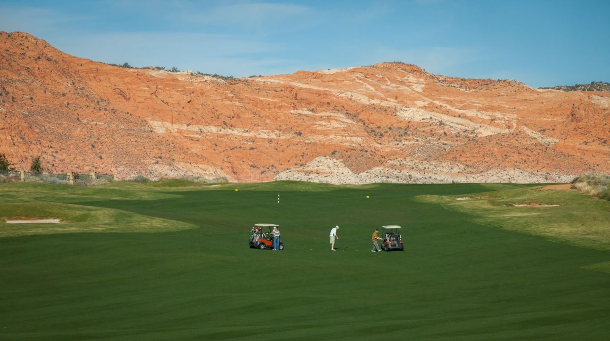 Play a Round of Golf at Sky Mountain Golf Course | The Ledges